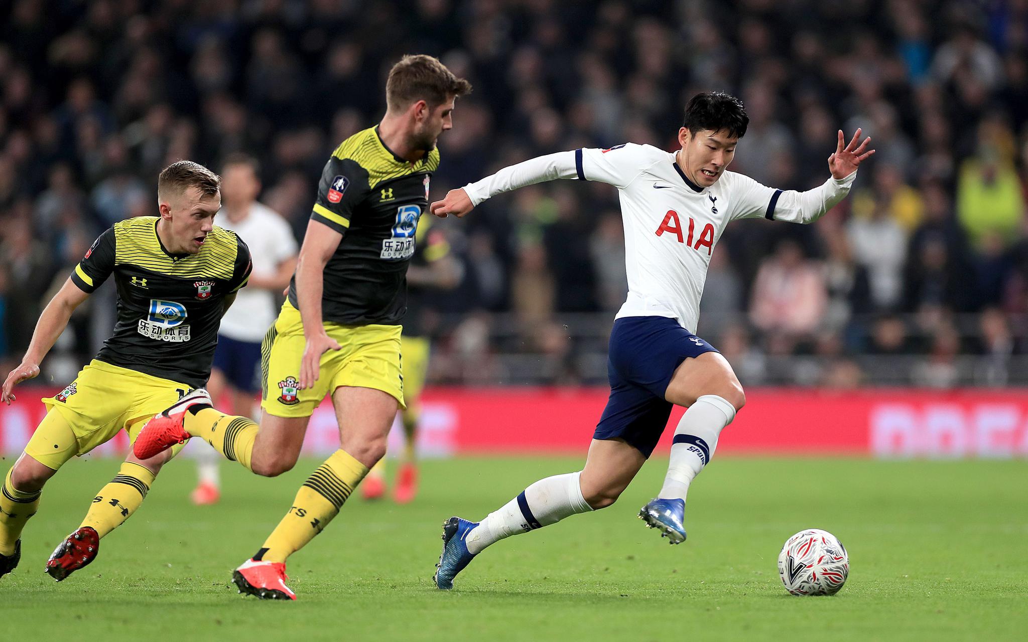 九游体育官网入口-包含芝加哥公牛迎德国杯关键赛，清晨手感冰凉，话题不断，纪律约束更严格的词条